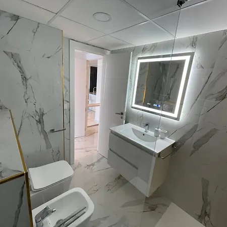 Panoramico Principado Marina Apartment