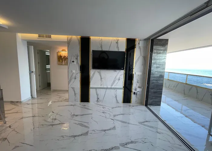 Panoramico Principado Marina Апартаменты *